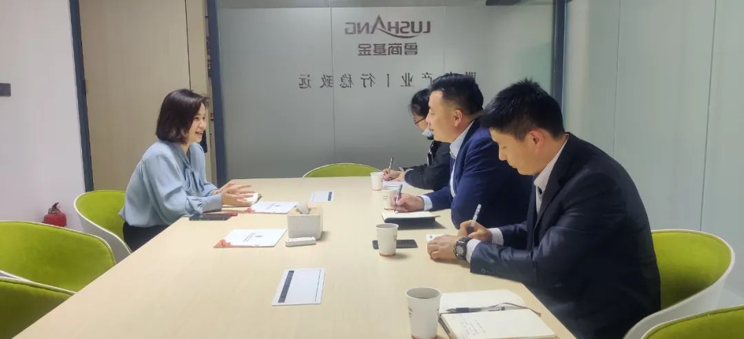 潔晶集團組織拜訪魯商集團并洽談預制菜產(chǎn)業(yè)合作 潔晶集團組織拜訪魯商集團并洽談預制菜產(chǎn)業(yè)合作